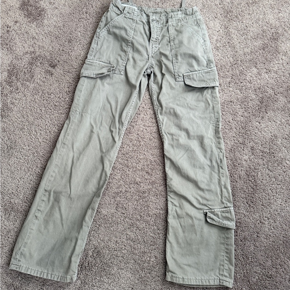 Zara Women's Straight Leg Cargo Pants light khaki green